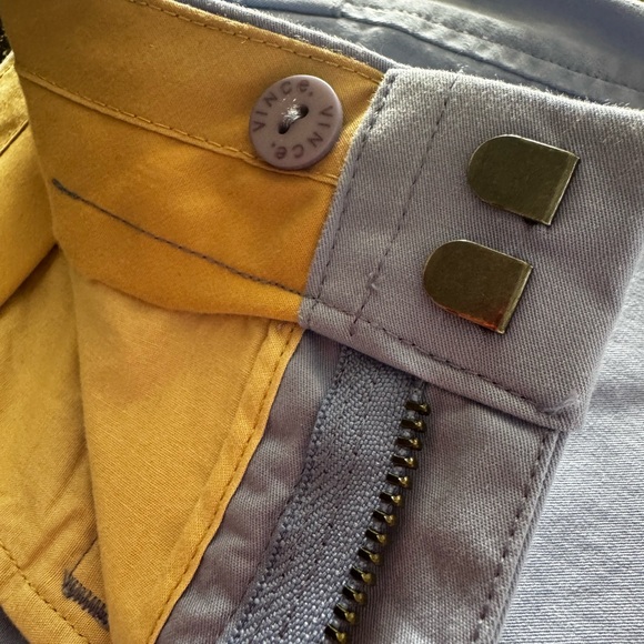 Vince Women’s Sky Blue Cotton Stretch Bermuda Shorts – Size 4 - Picture 3 of 5